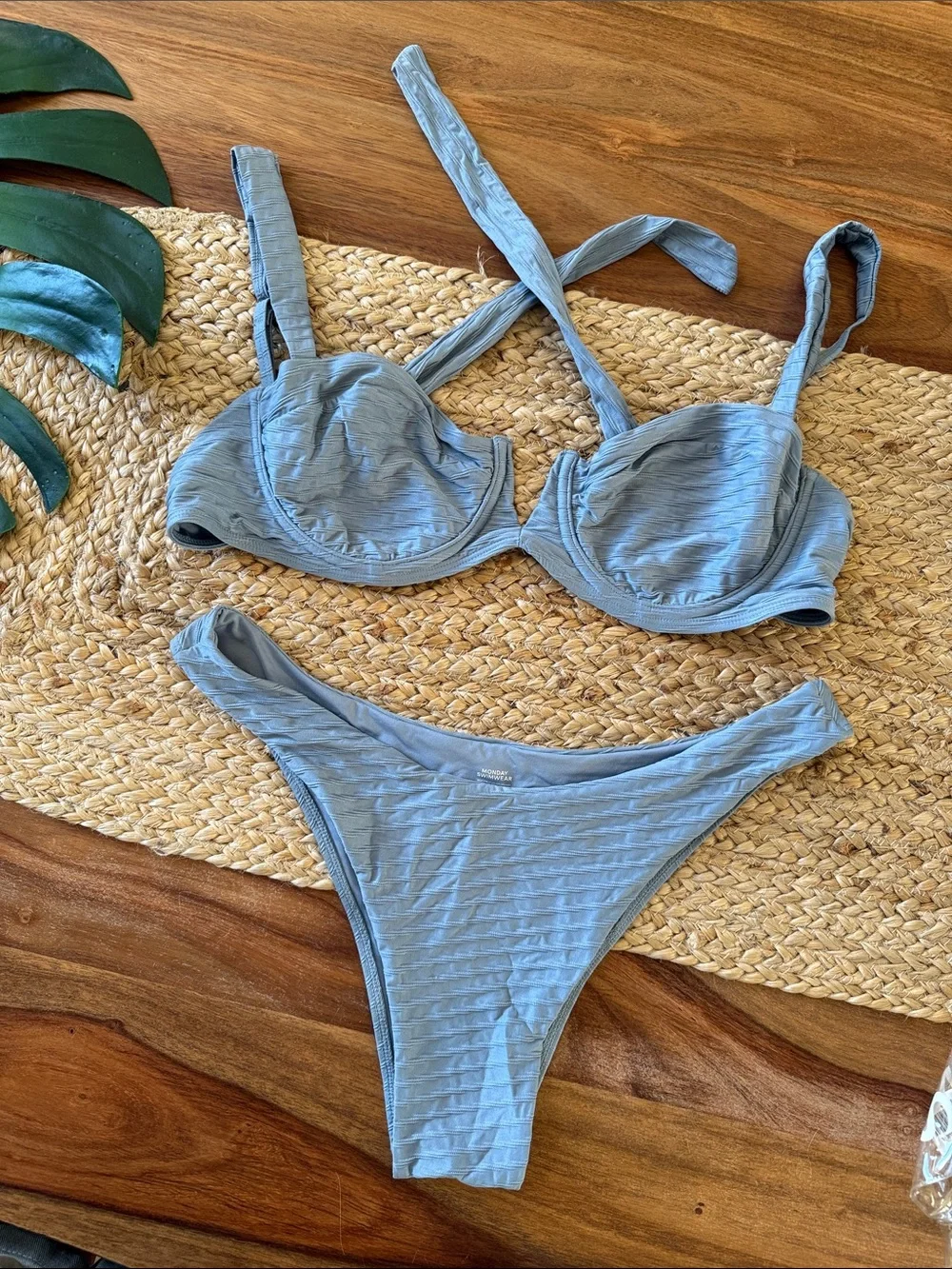 Monday Swimwear Cerulean Blue Women's Underwire Bikini Set Lg